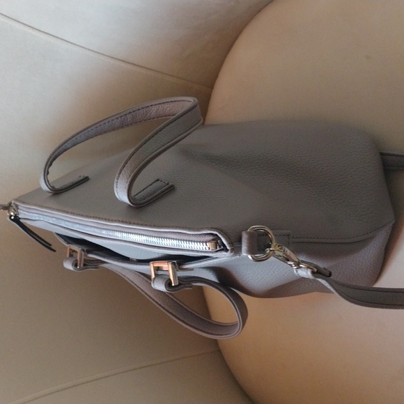 Handbag - Picture 4 of 7